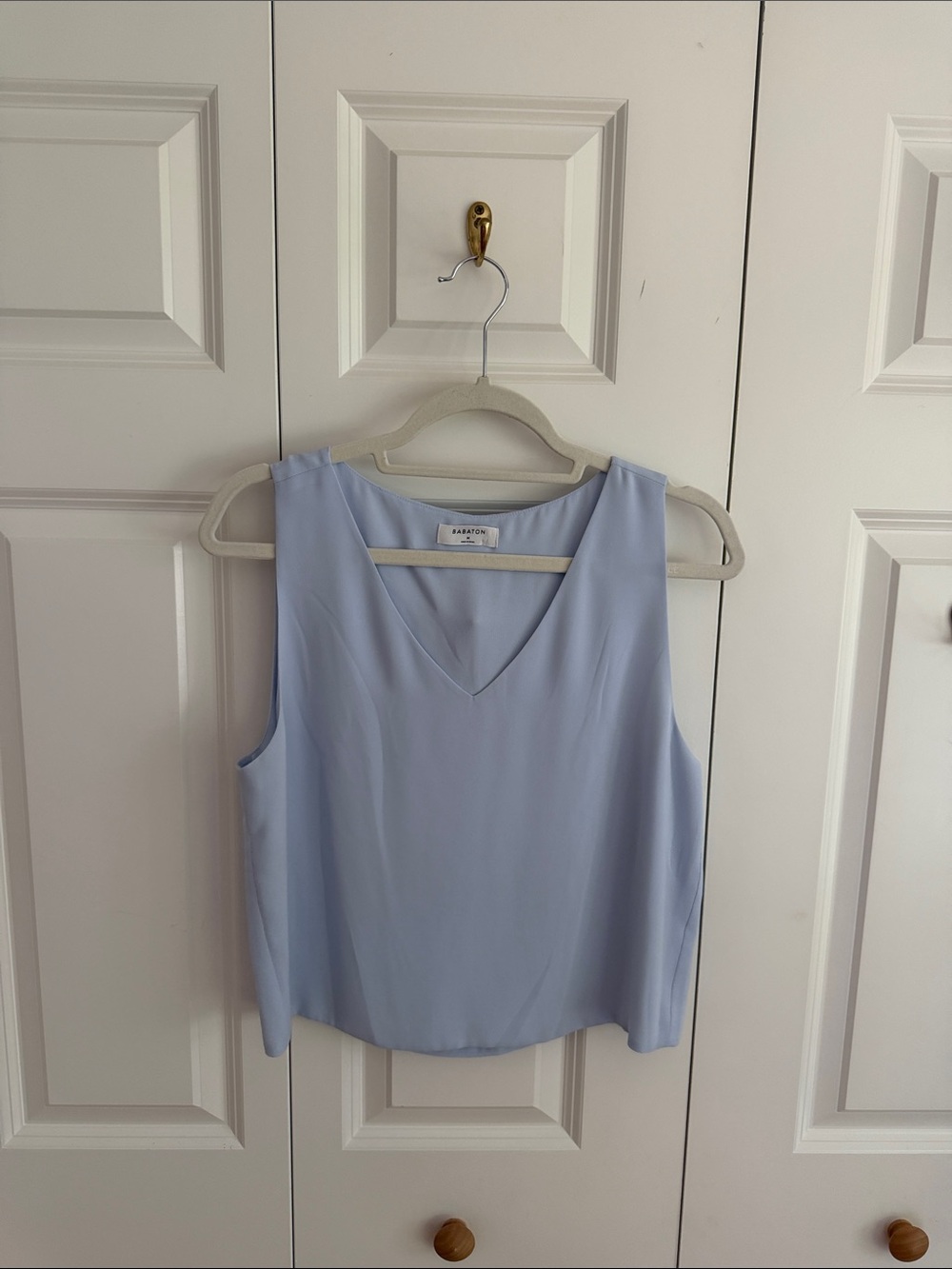 Aritzia Light Blue V-Neck Sleeveless Camisole